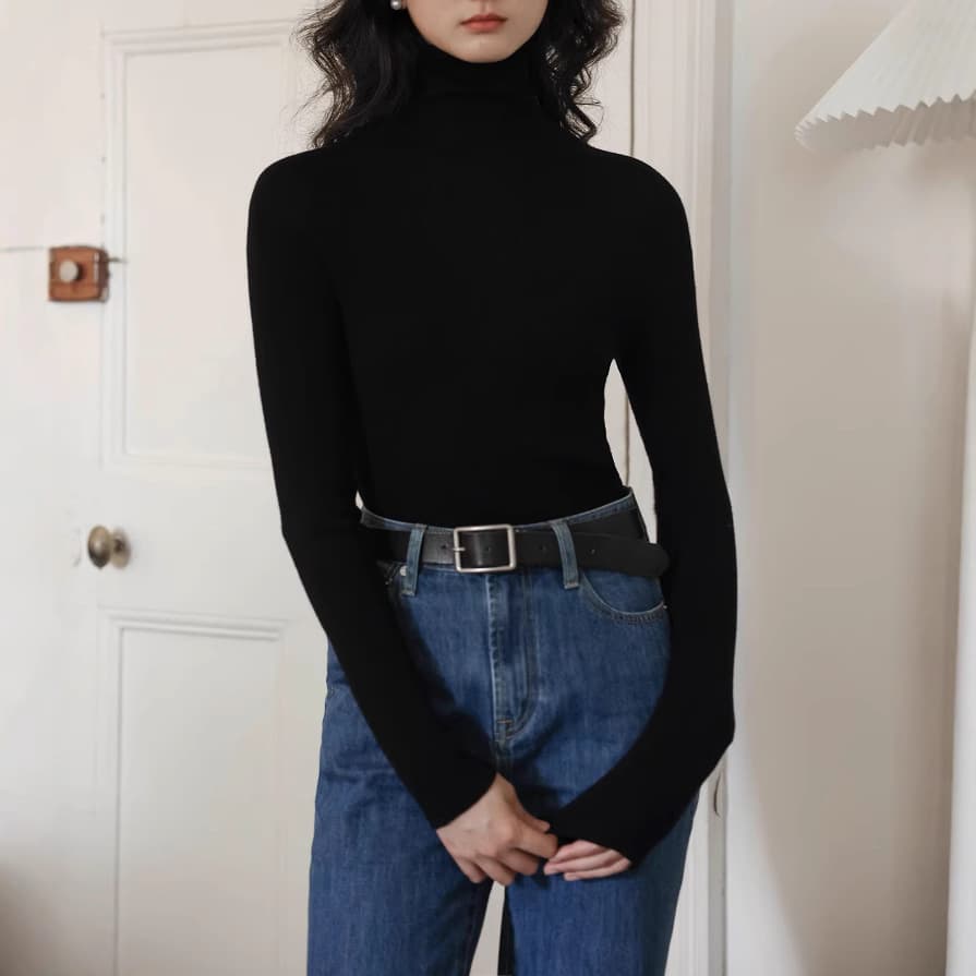 カットソー 縦リブ編みすっきりシルエットハイネックカットソー