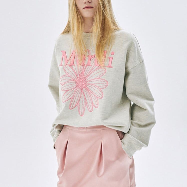 カットソー デイジー刺繍入りゆったりプルオーバー