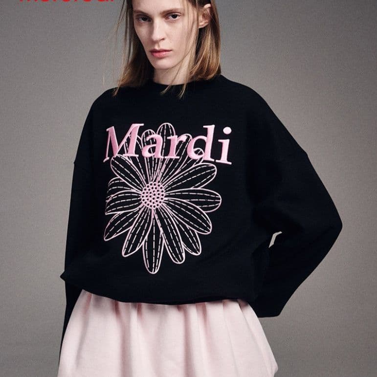 カットソー デイジー刺繍入りゆったりプルオーバー