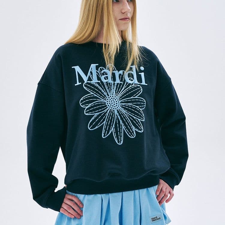 カットソー デイジー刺繍入りゆったりプルオーバー