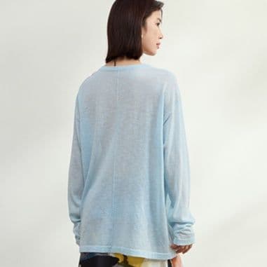 カットソー 透け感が魅力の薄手シンプルカットソー