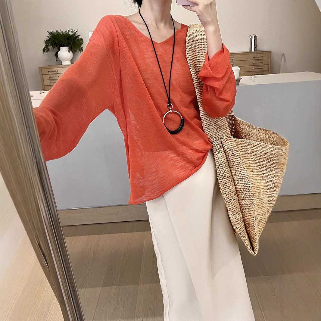 カットソー エアリー素材ゆったりVネックプルオーバー