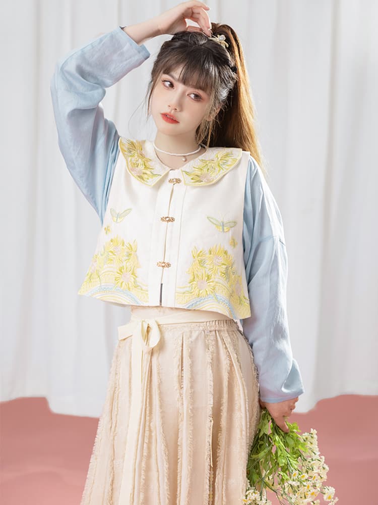 カットソー 花刺繍チャイナ風ショート丈カットソー