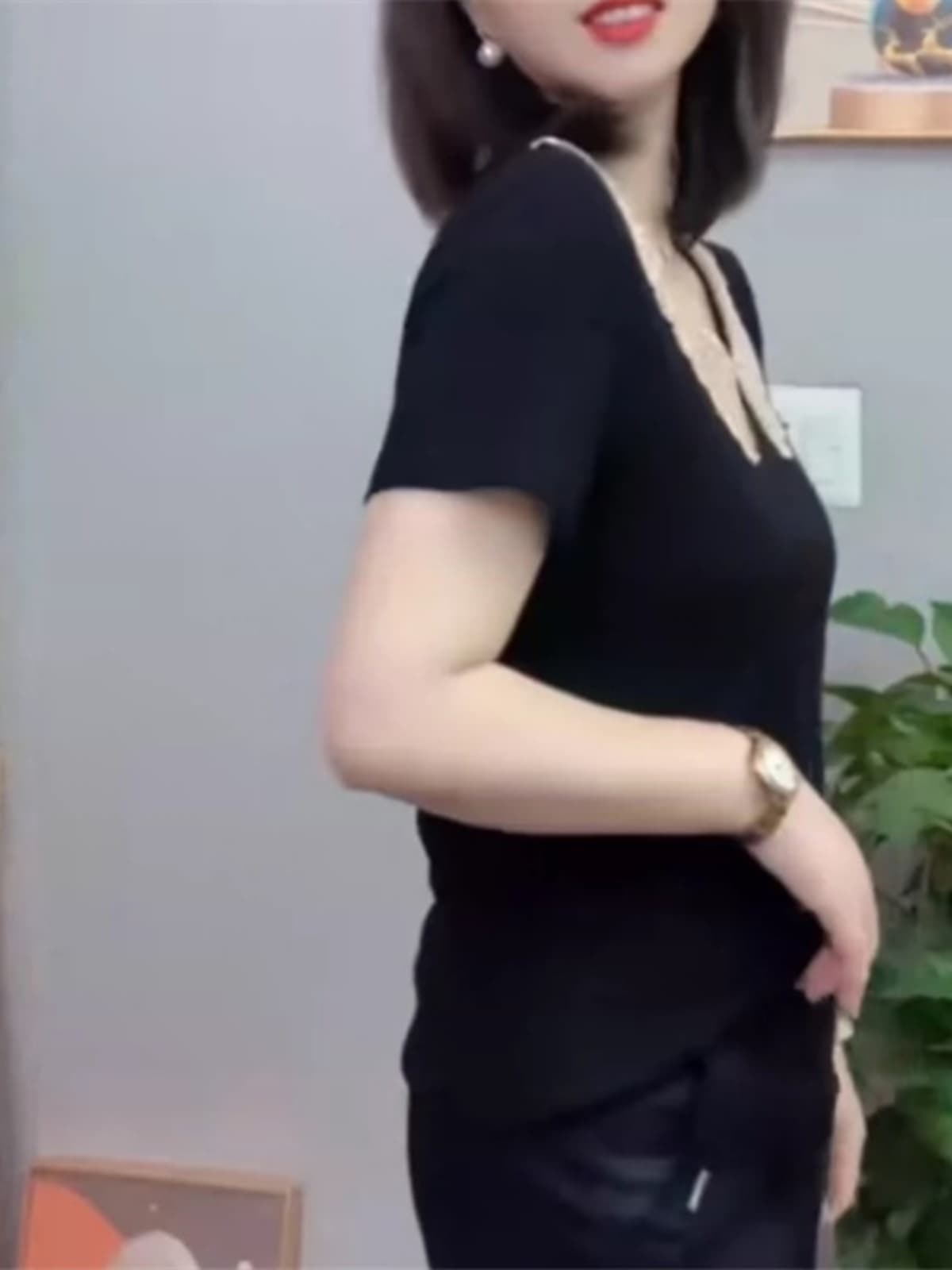 カットソー 優美レース襟付きカットソー