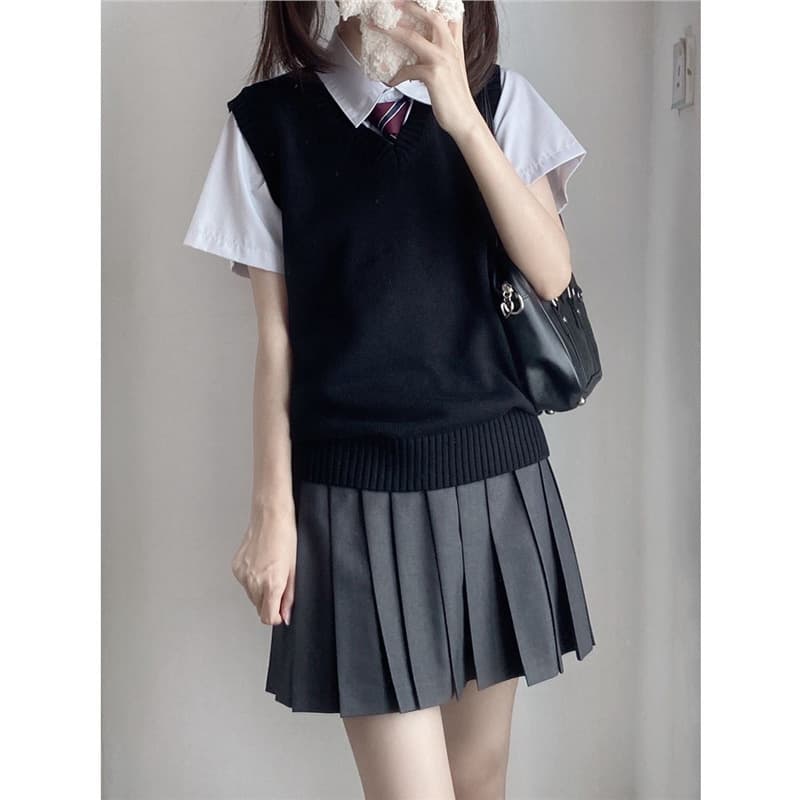 カットソー 学生風ニットベスト