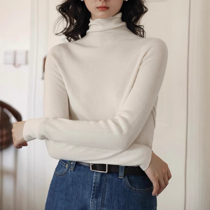 カットソー 縦リブ編みすっきりシルエットハイネックカットソー